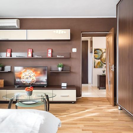 Studio 37 By Mrg Apartments บูคาเรสต์ ภายนอก รูปภาพ